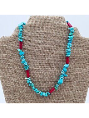 Turquoise Chips  & Red Glass Beaded Necklace With Toggle Clasp 15"